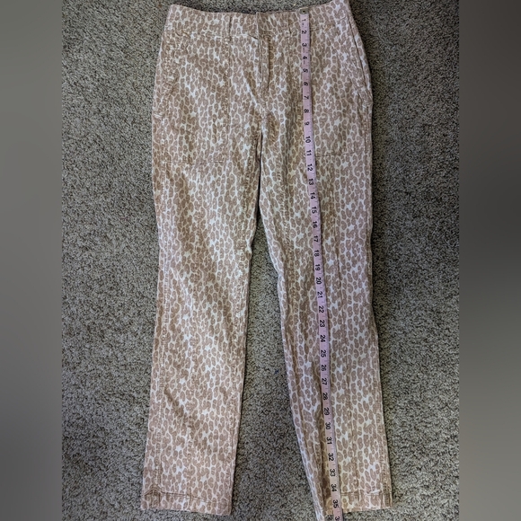 Anthropologie Wanderer Utility Pants Brown Tan Motif Print Size 25 - Picture 8 of 10